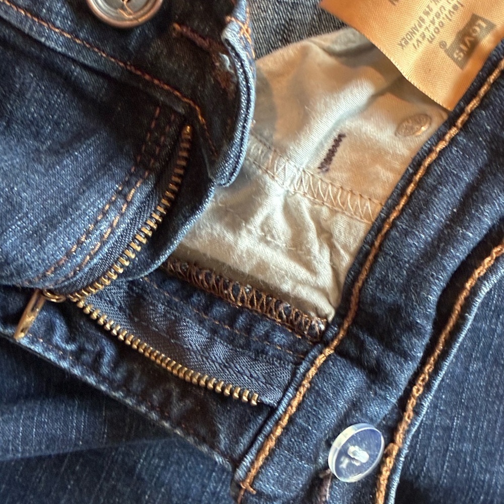 Levi’s Perfectly Slimming Jeans Size 10 Medium Dark Wash Bootcut Y2K - Picture 11 of 14